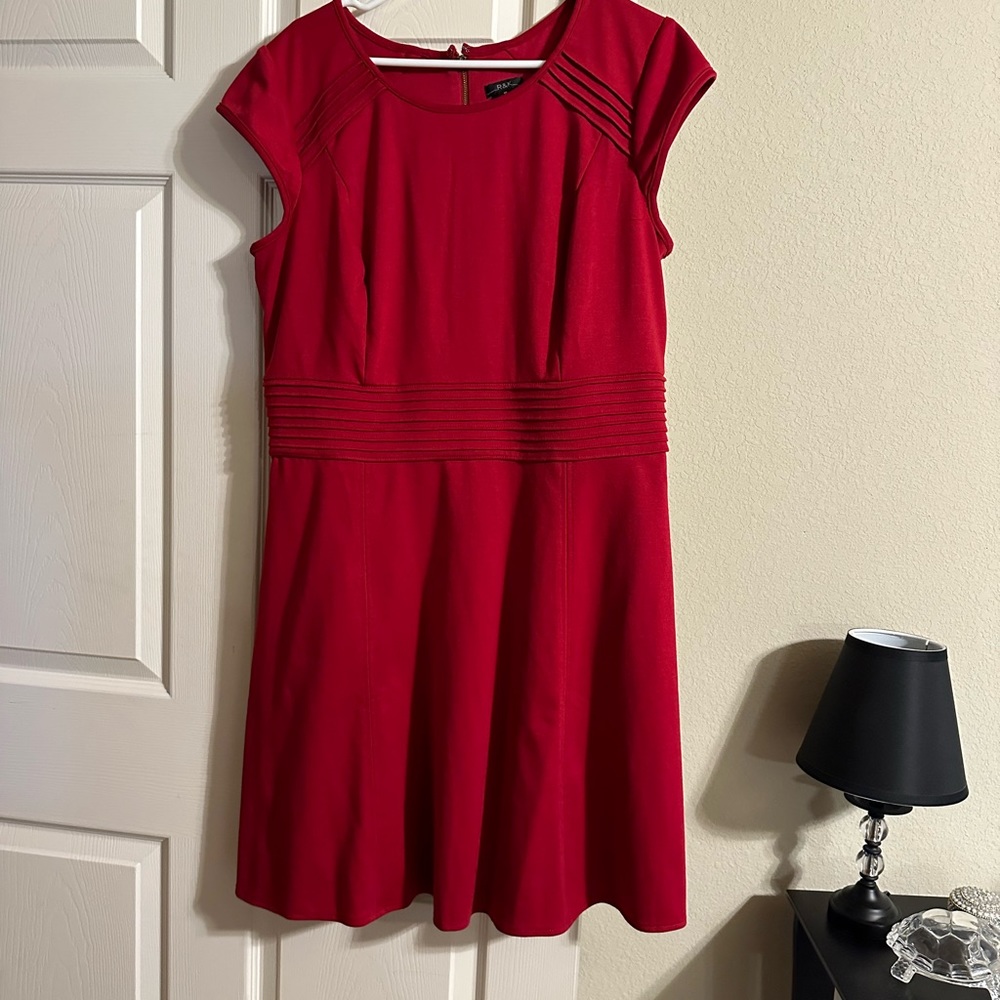 Red Zip-up Dress with Line Detailing